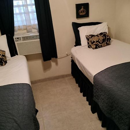 Casa De Tortuga Guesthouse วีเอเกส ห้อง รูปภาพ