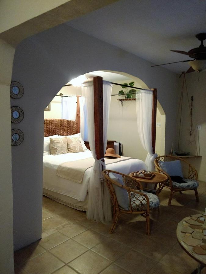 Casa De Tortuga Guesthouse วีเอเกส ภายนอก รูปภาพ